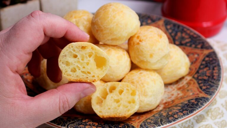 Como Fazer Pão de Queijo Tradicional Perfeito e Muito Macio